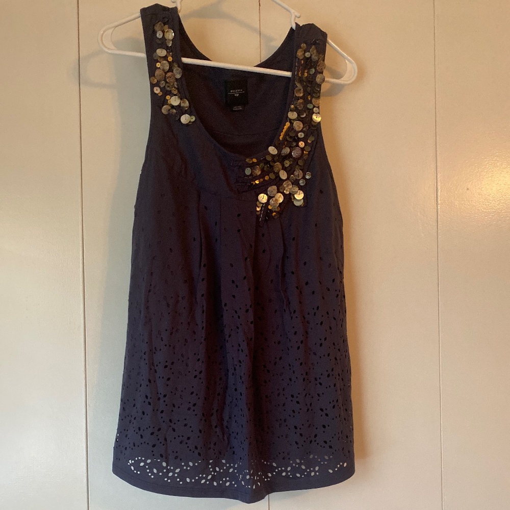 Navy detail top